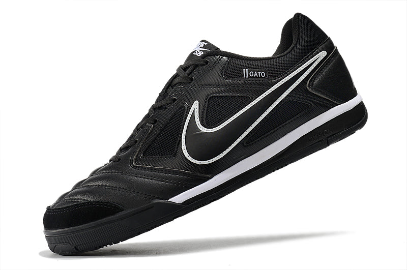NIKE SUPREME x SB GATO - FUTSAL