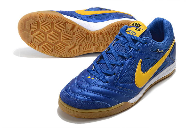 NIKE SUPREME x SB GATO - FUTSAL
