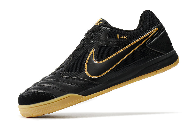 NIKE SUPREME x SB GATO - FUTSAL