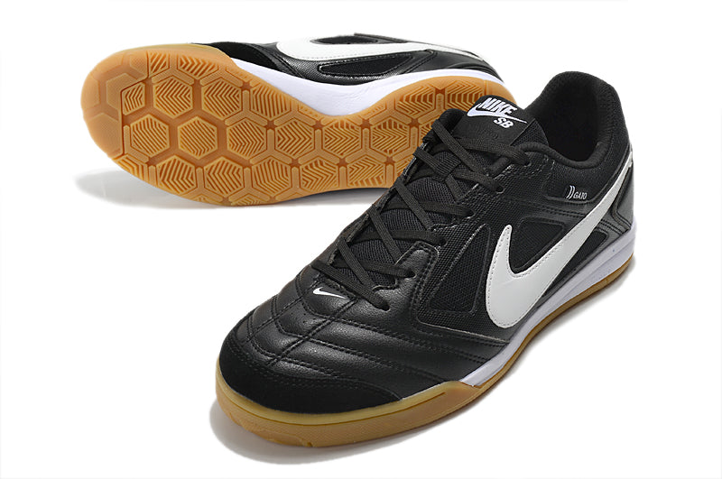 NIKE SUPREME x SB GATO - FUTSAL