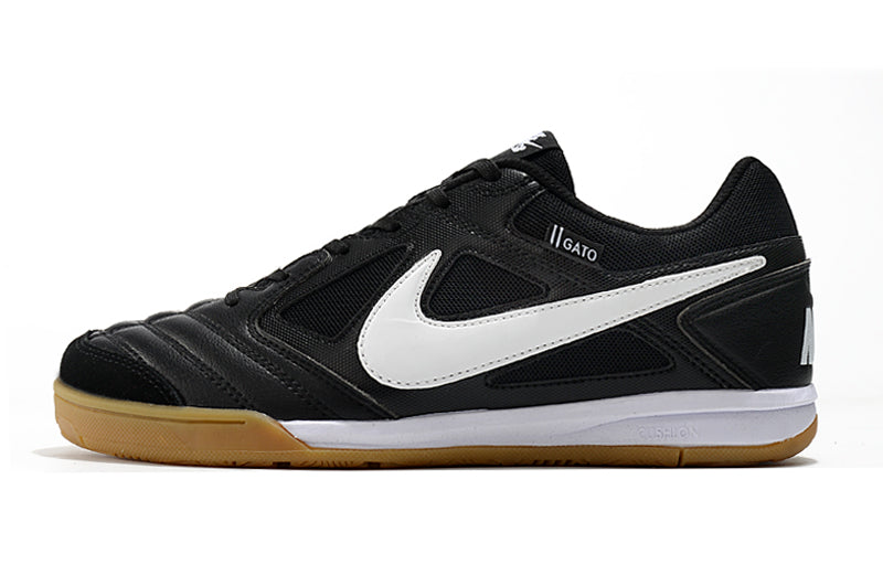 NIKE SUPREME x SB GATO - FUTSAL