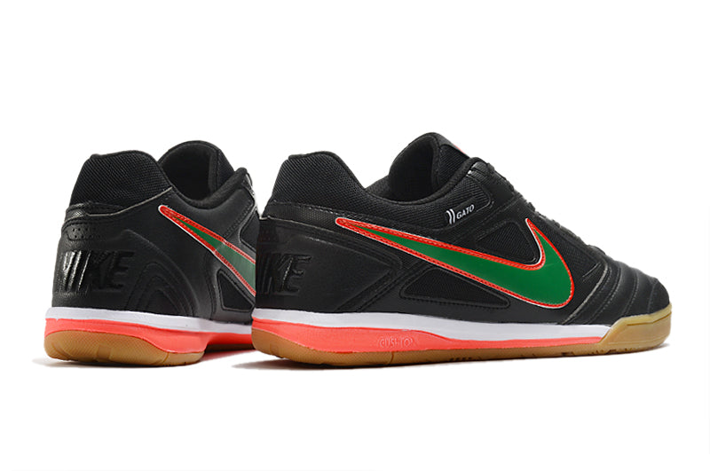NIKE SUPREME x SB GATO - FUTSAL