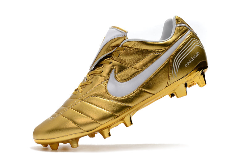 NIKE TIEMPO LEGEND 7 R10 - CAMPO