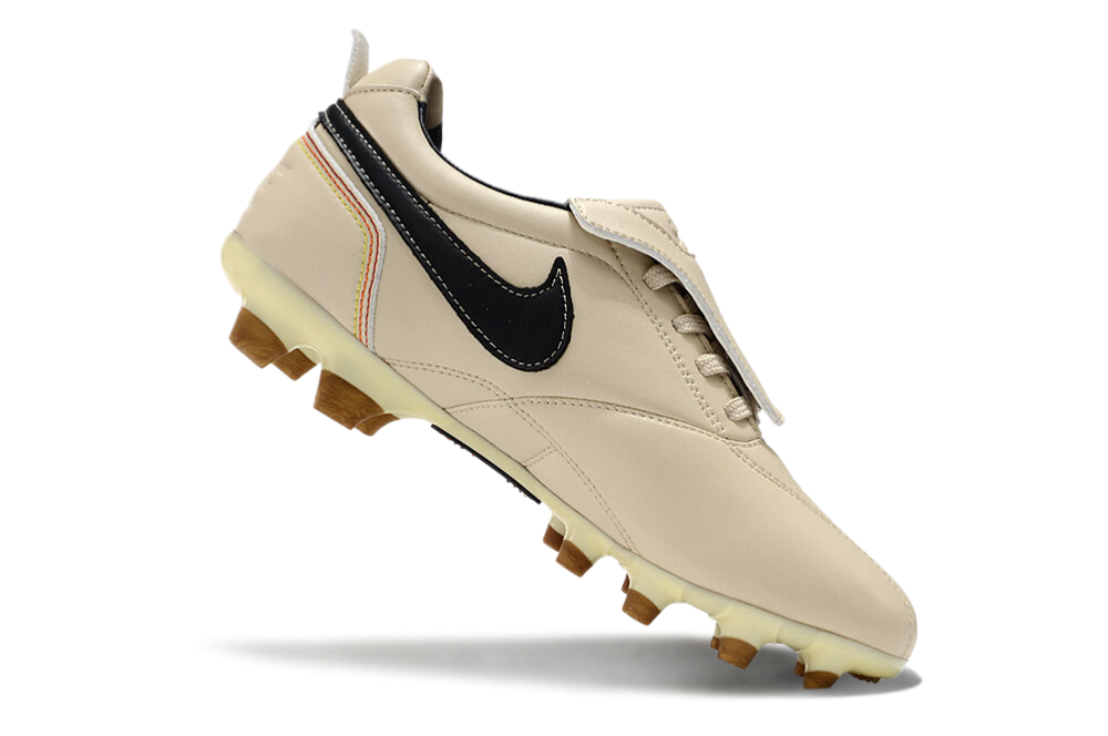NIKE TIEMPO LEGEND R10 - CAMPO