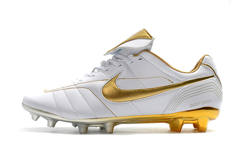 NIKE TIEMPO LEGEND 7 R10 - CAMPO