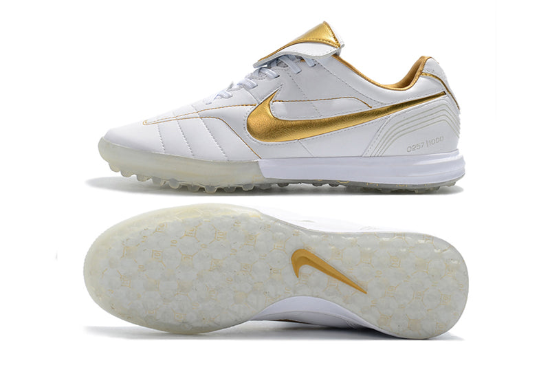 NIKE TIEMPO LEGEND 7 R10 - SOCIETY
