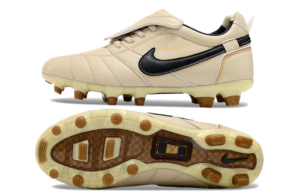 NIKE TIEMPO LEGEND R10 - CAMPO
