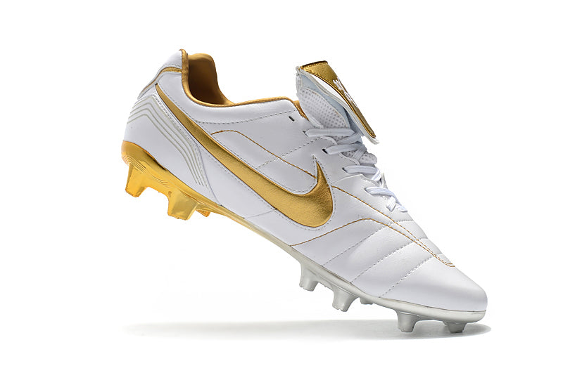 NIKE TIEMPO LEGEND 7 R10 - CAMPO