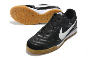 NIKE SUPREME x SB GATO - FUTSAL