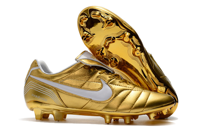 NIKE TIEMPO LEGEND 7 R10 - CAMPO
