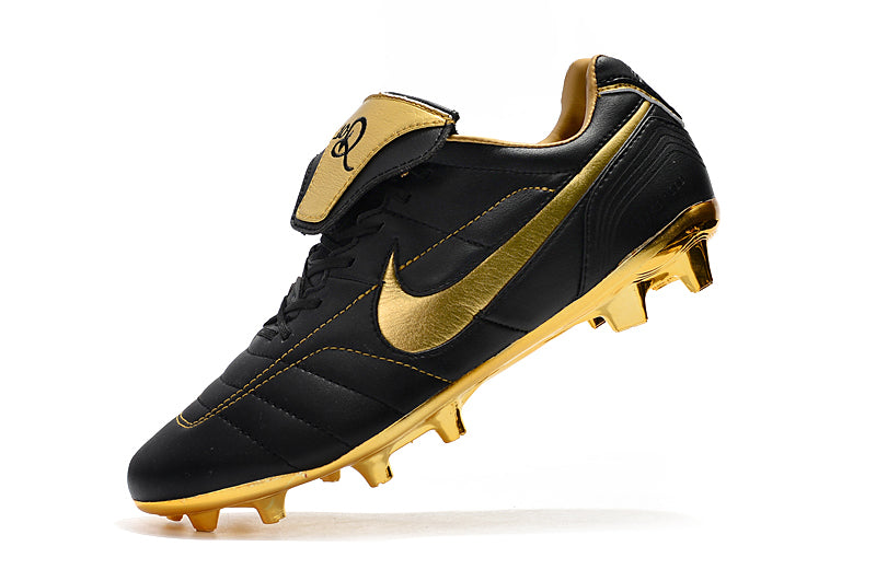 NIKE TIEMPO LEGEND 7 R10 - CAMPO