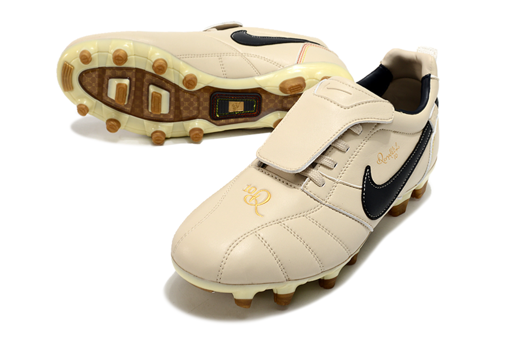 NIKE TIEMPO LEGEND R10 - CAMPO