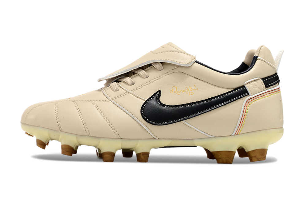 NIKE TIEMPO LEGEND R10 - CAMPO