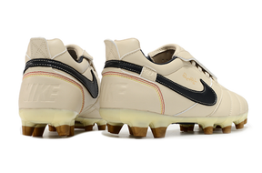 NIKE TIEMPO LEGEND R10 - CAMPO